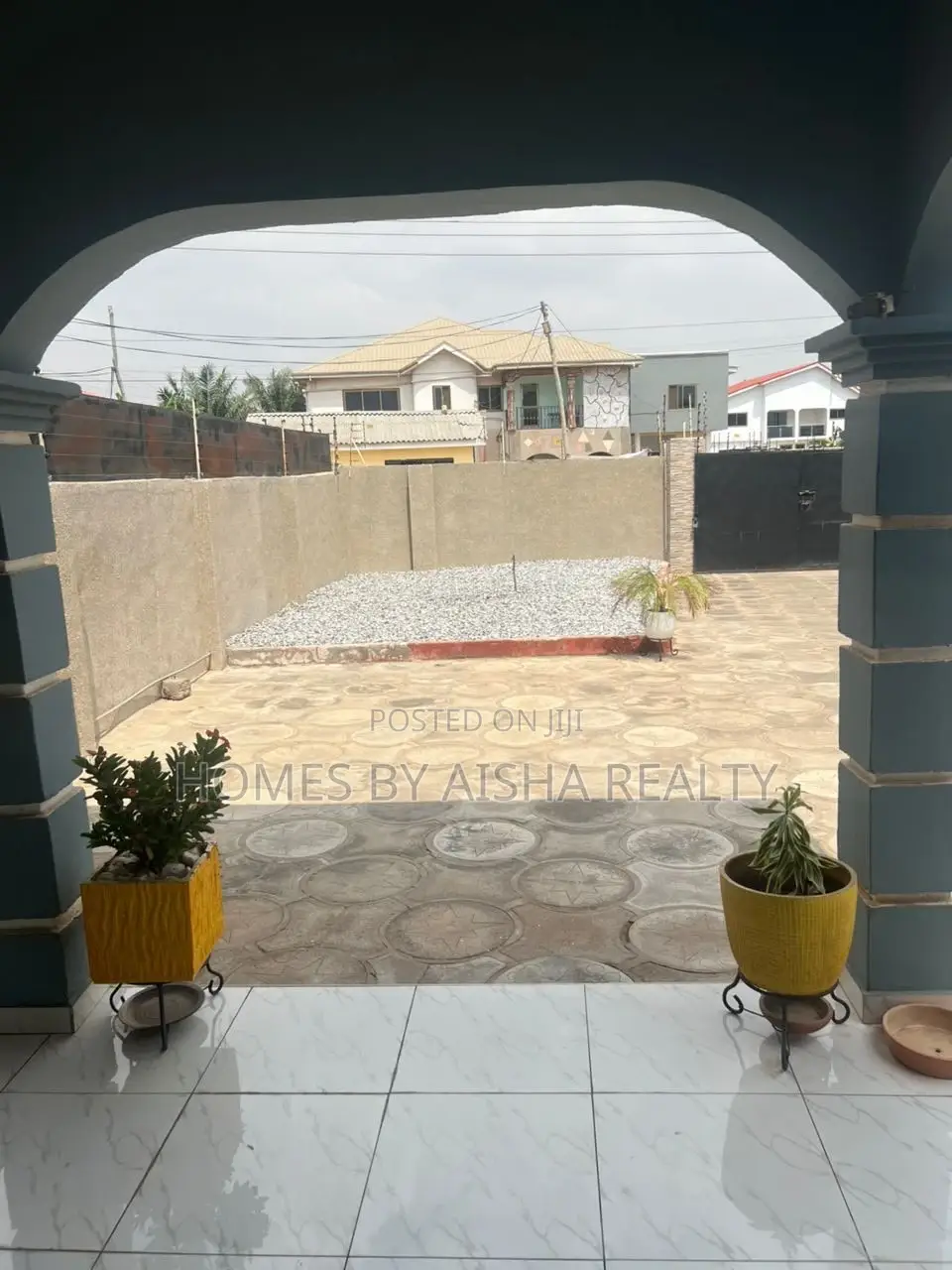 3bdrm House in Baatsona Total for sale in Baatsona Total