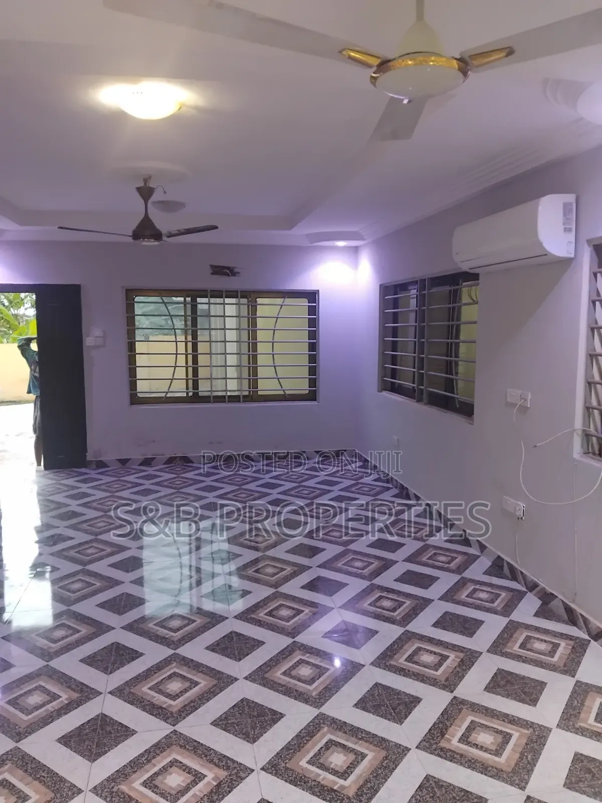 4bdrm Apartment in ECOMOG for rent in ECOMOG