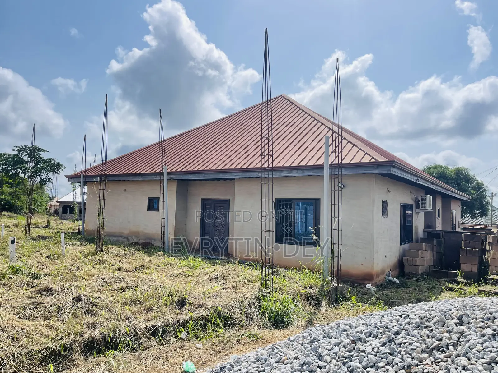 4bdrm House in Domfete, Berekum Municipal for sale in Berekum Municipal
