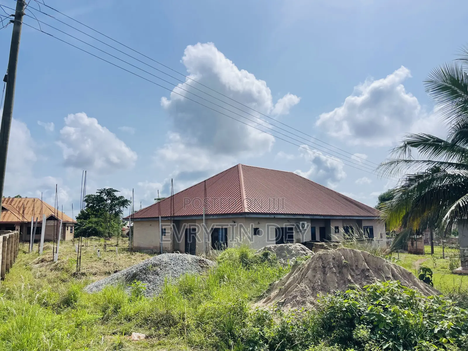 4bdrm House in Domfete, Berekum Municipal for sale in Berekum Municipal