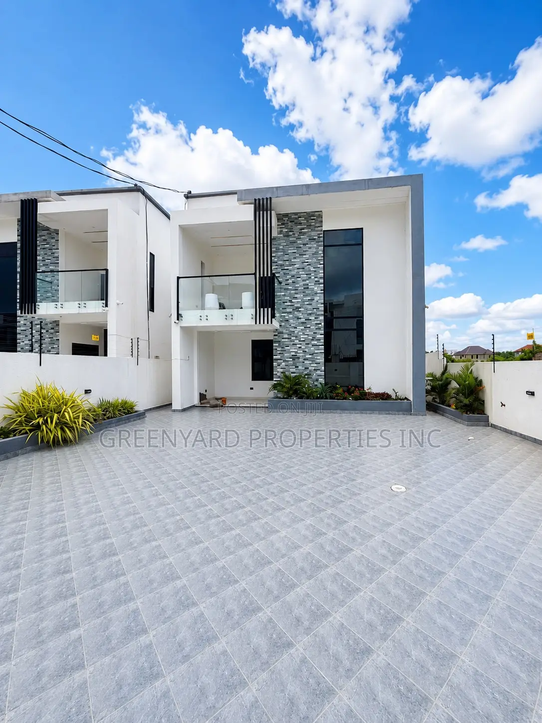 4bdrm House in Hills Makarios, East Legon for sale in East Legon