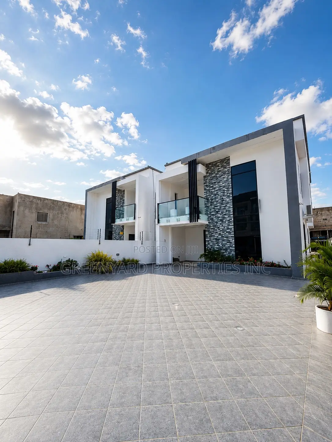 4bdrm House in Hills Makarios, East Legon for sale in East Legon