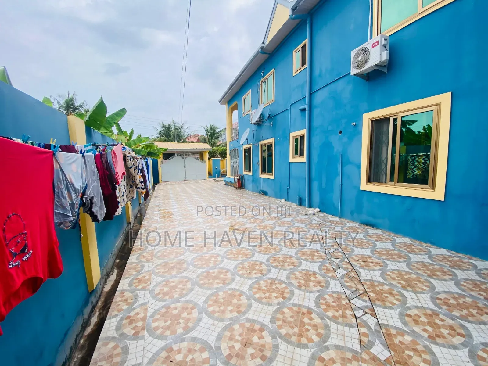 16bdrm Apartment in Westland, Police Station for sale in Police Station