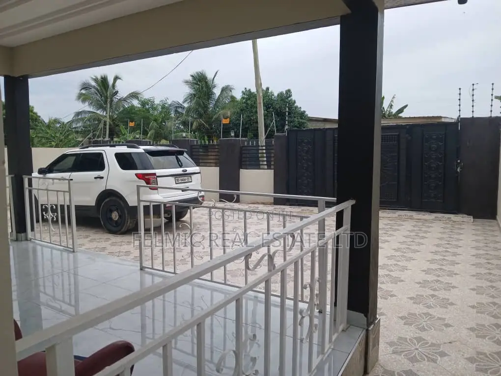 Furnished 3bdrm House in Felmic Real Estate, Amasaman for rent in Amasaman