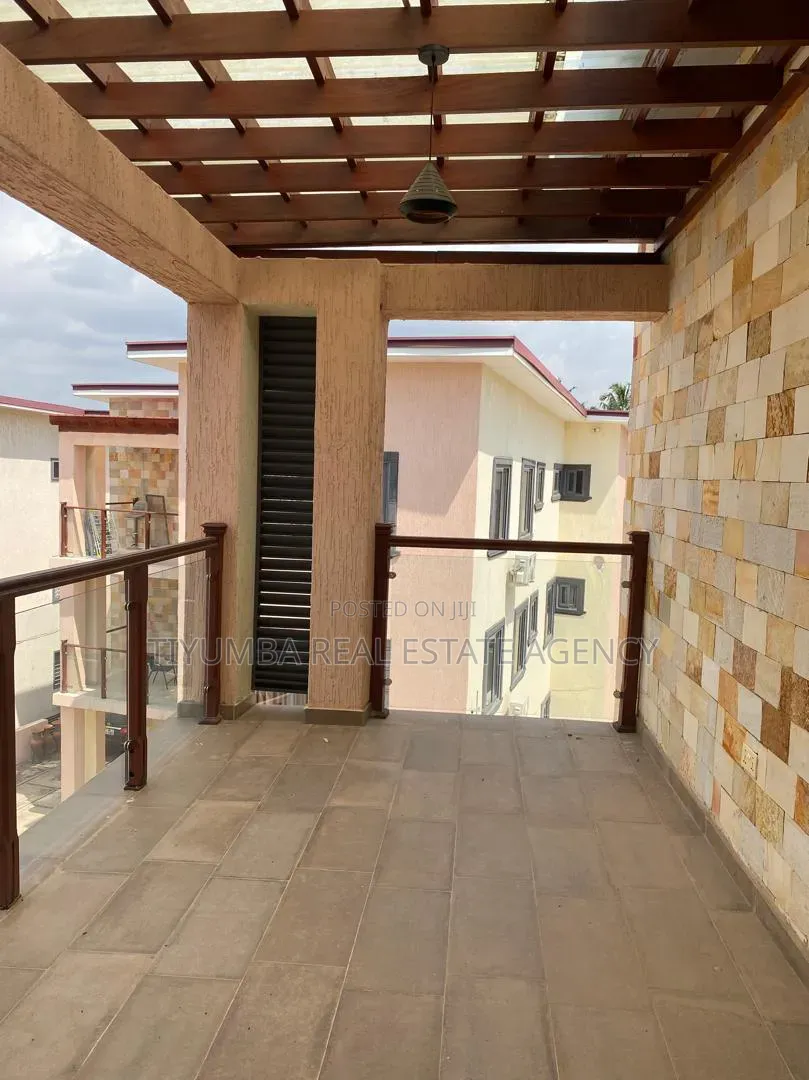 4bdrm House in Tiyumba Real Estate, Mile 7 for sale in Mile 7