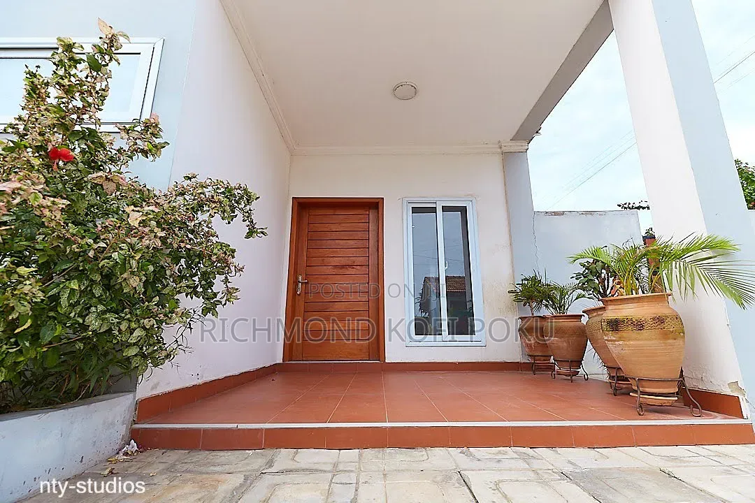3bdrm Penthouse in Kofi'S Realty, Accra Metropolitan for sale in Accra Metropolitan
