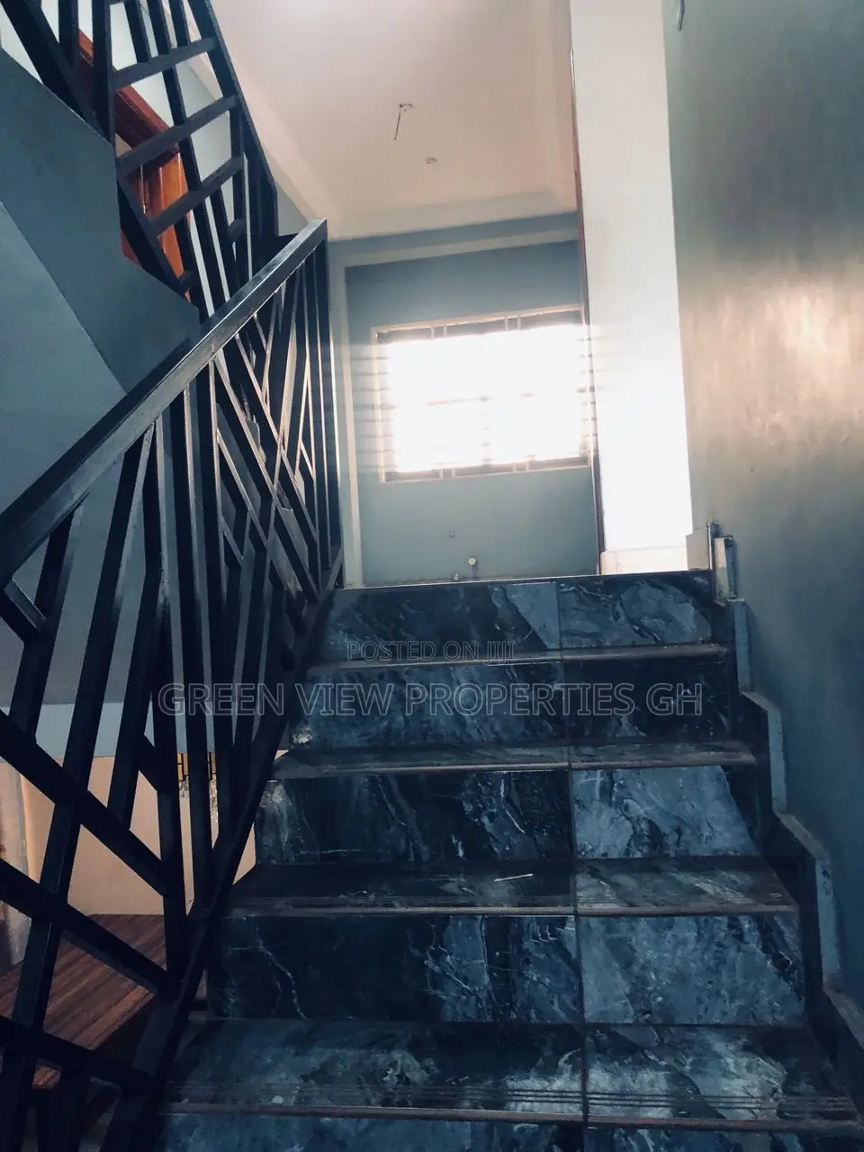 4bdrm Duplex in Lapaz for rent in Lapaz