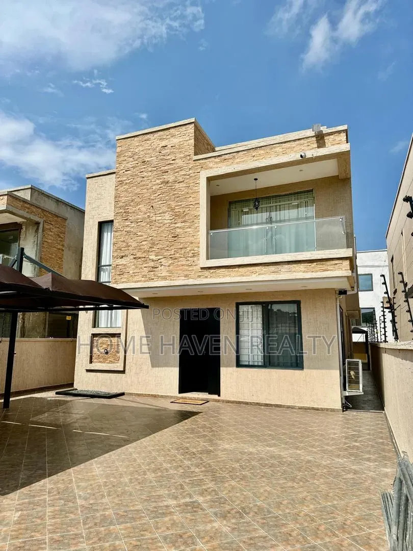3bdrm House in Ogbojo East Legon, American House for rent in American House