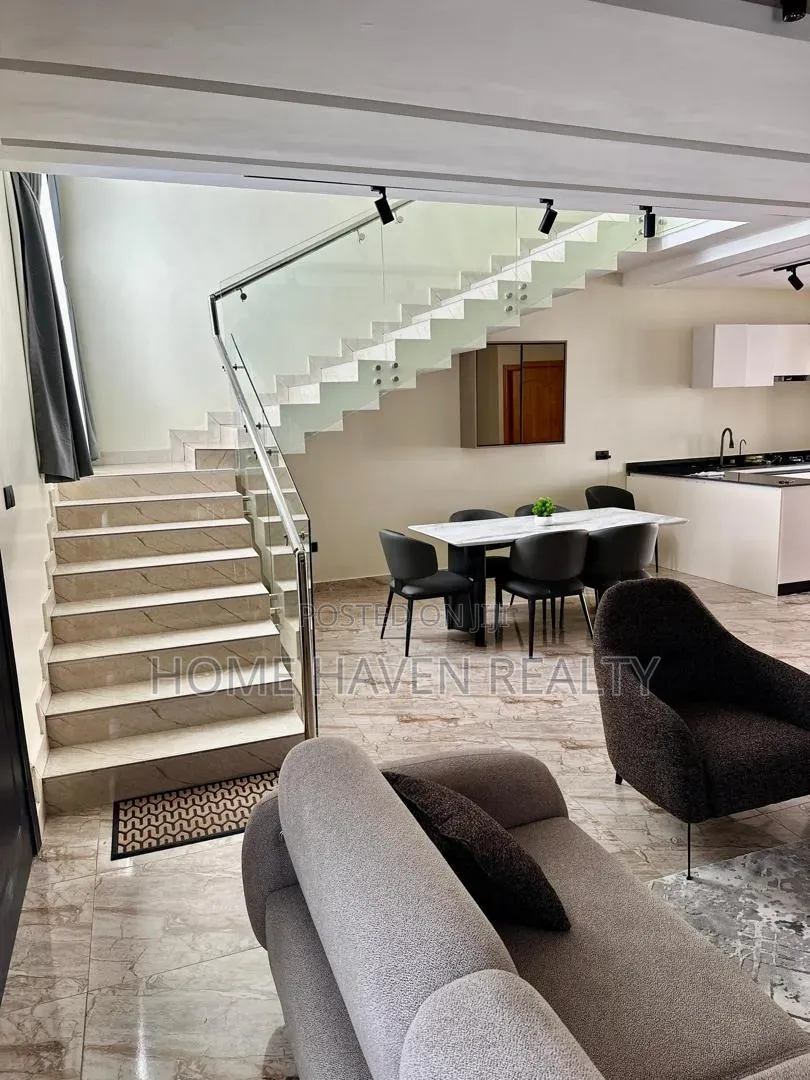 3bdrm House in Ogbojo East Legon, American House for rent in American House