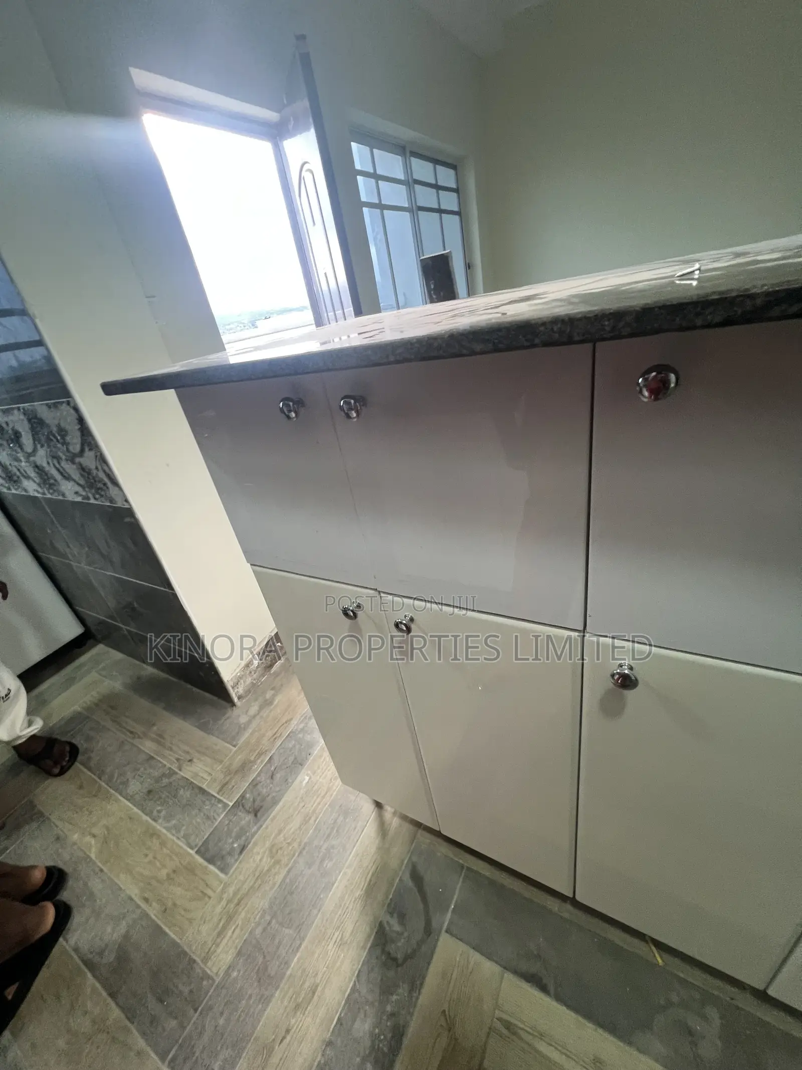 2bdrm Apartment in Agbogba, Cemetery Area for rent in Cemetery Area