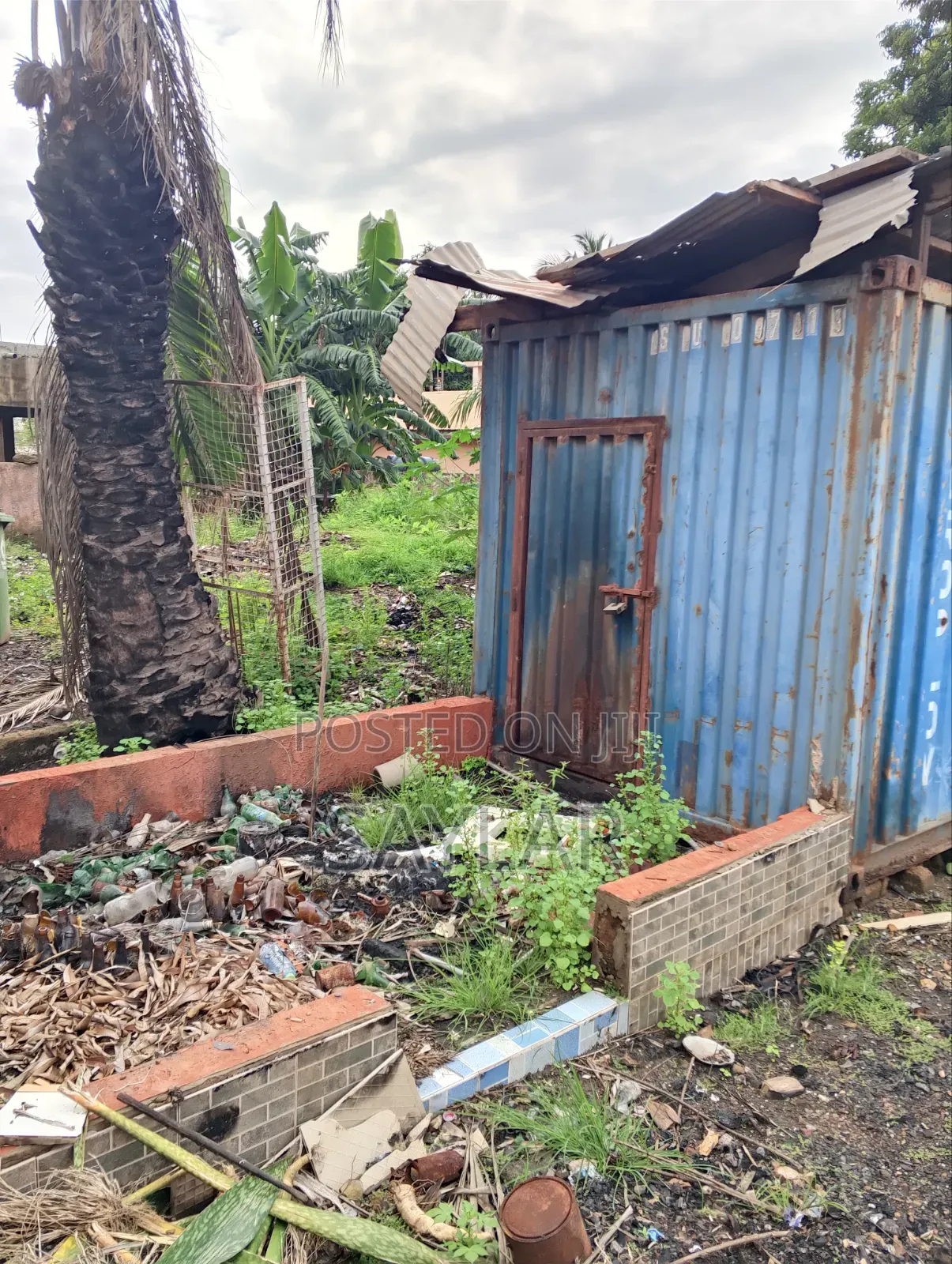 A Very Nice Half Plot Close to the Main Road for Sale Klagon in Sakumono