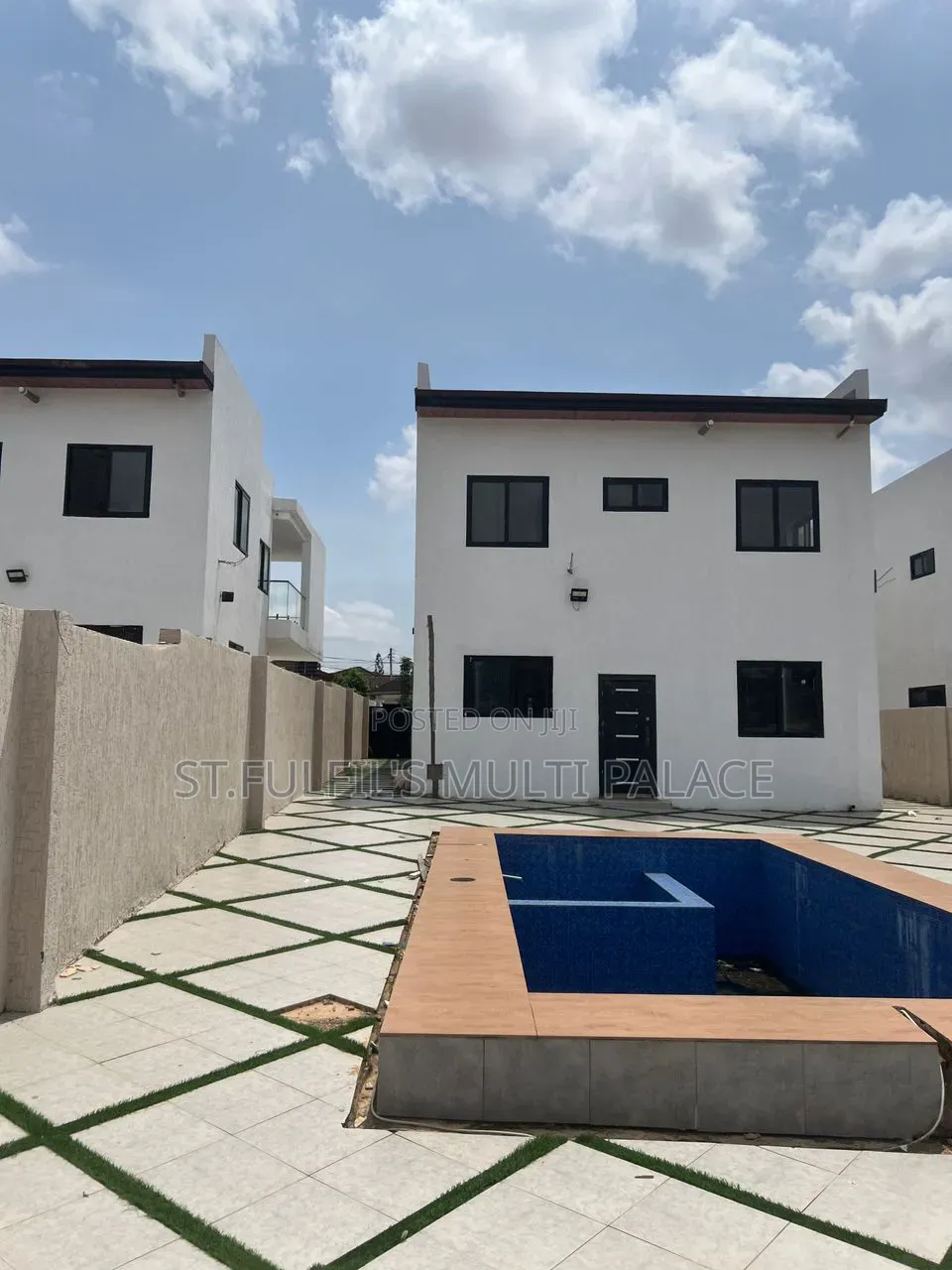 4bdrm House in Adiriganor, East Legon for sale in East Legon