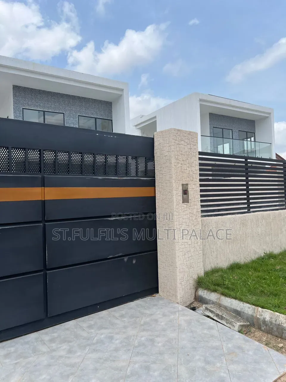 4bdrm House in Adiriganor, East Legon for sale in East Legon