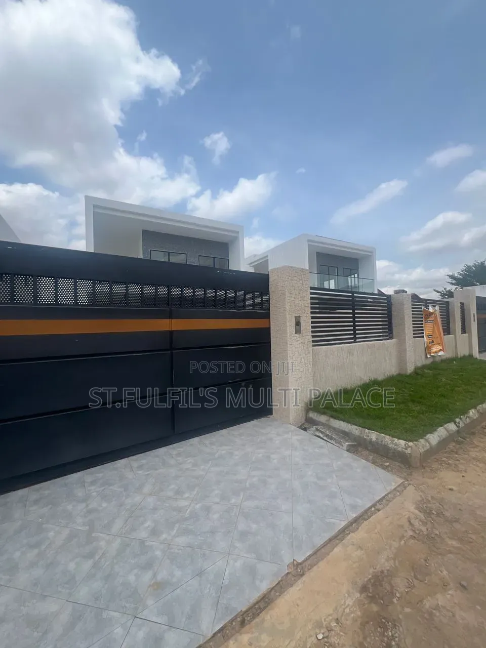 4bdrm House in Adiriganor, East Legon for sale in East Legon
