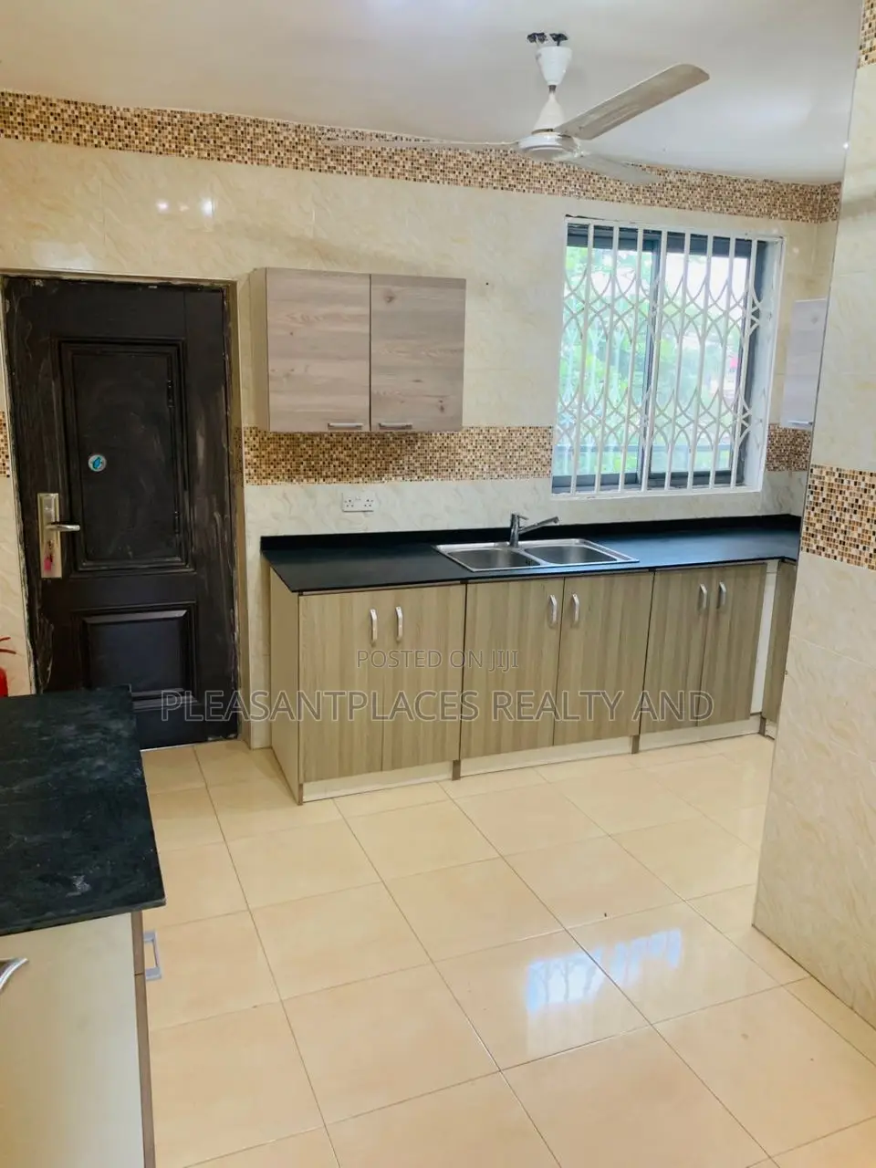 3bdrm Apartment in Pleasantplaces, Dworwulu for rent in Dworwulu