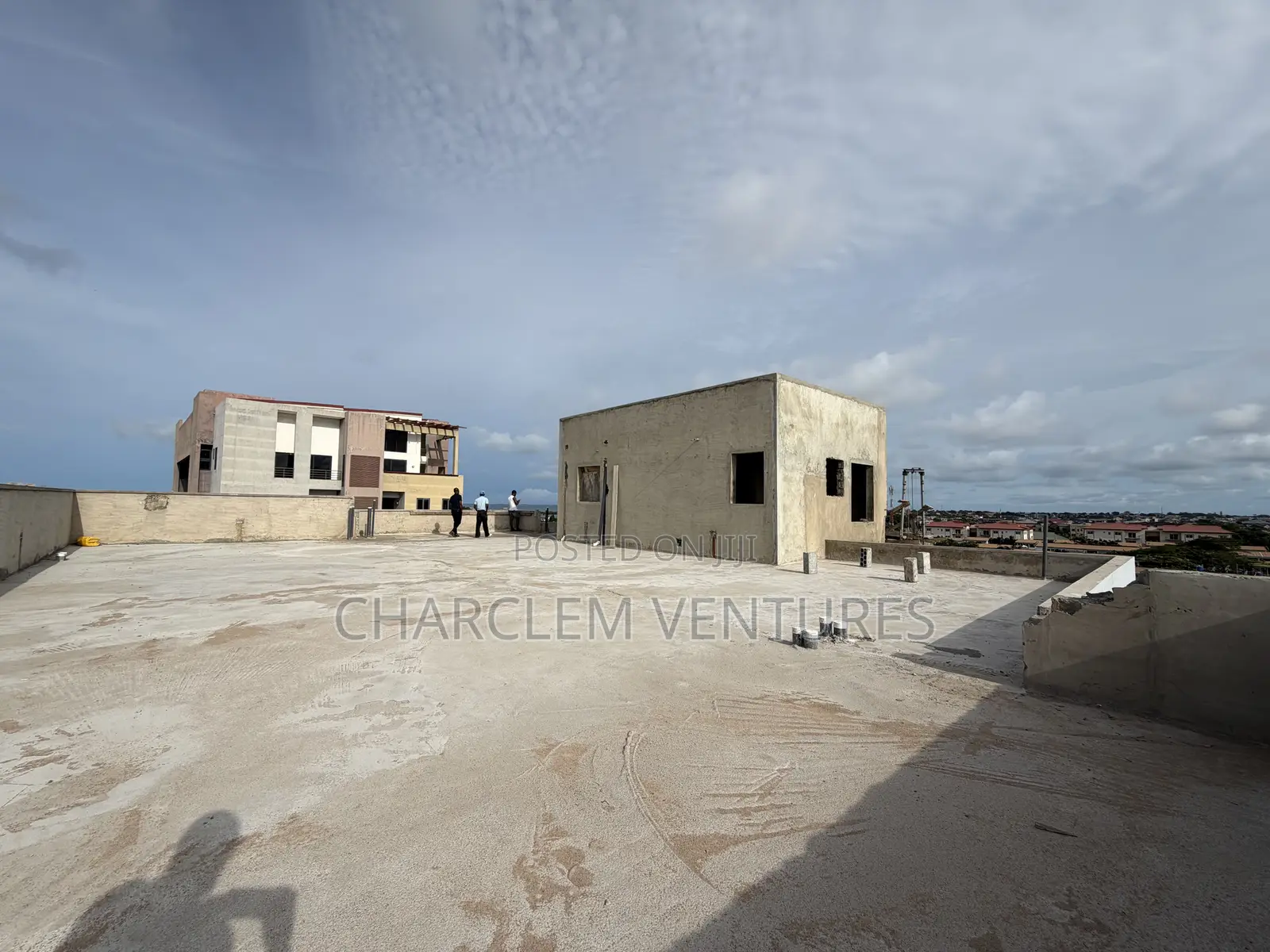 Newly Built in Spintex