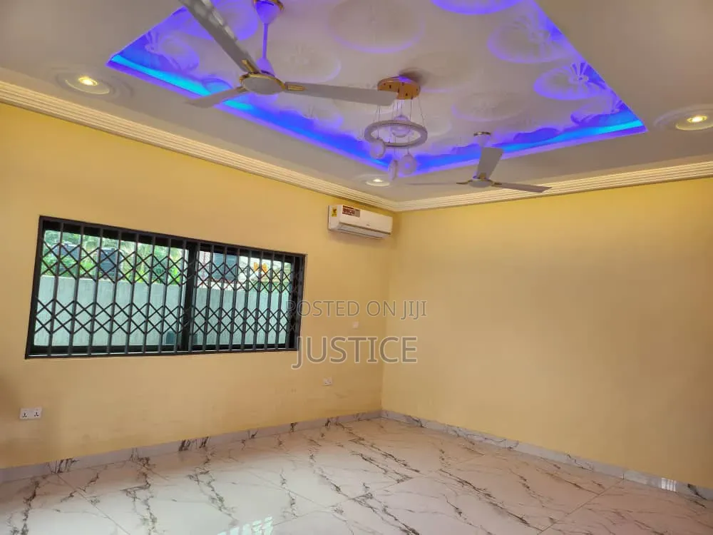 4bdrm House in Spintex, Baatsona Total for rent in Baatsona Total