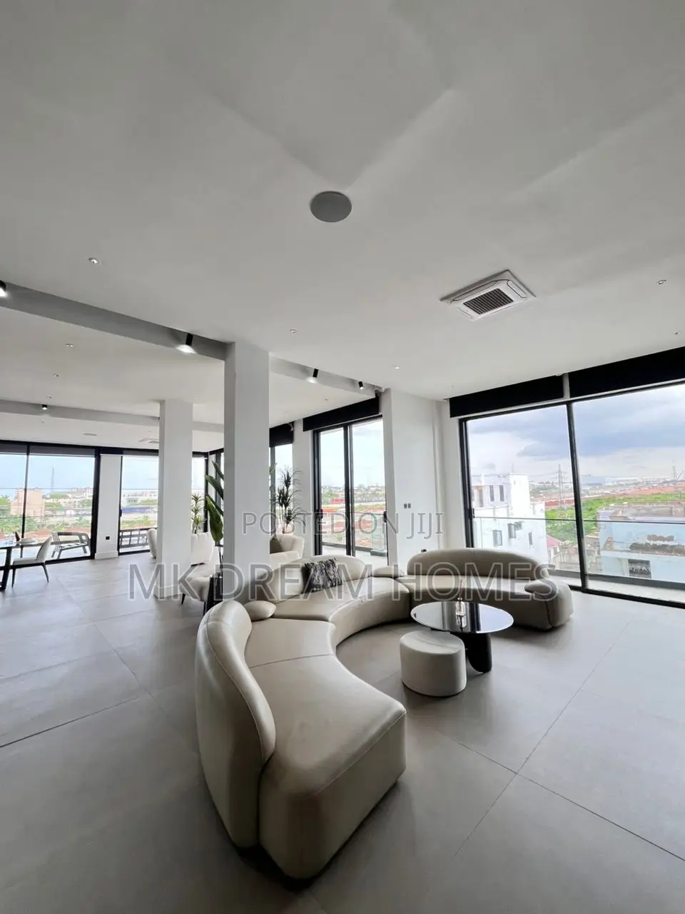 Furnished 2bdrm Penthouse in East Legon for rent in East Legon
