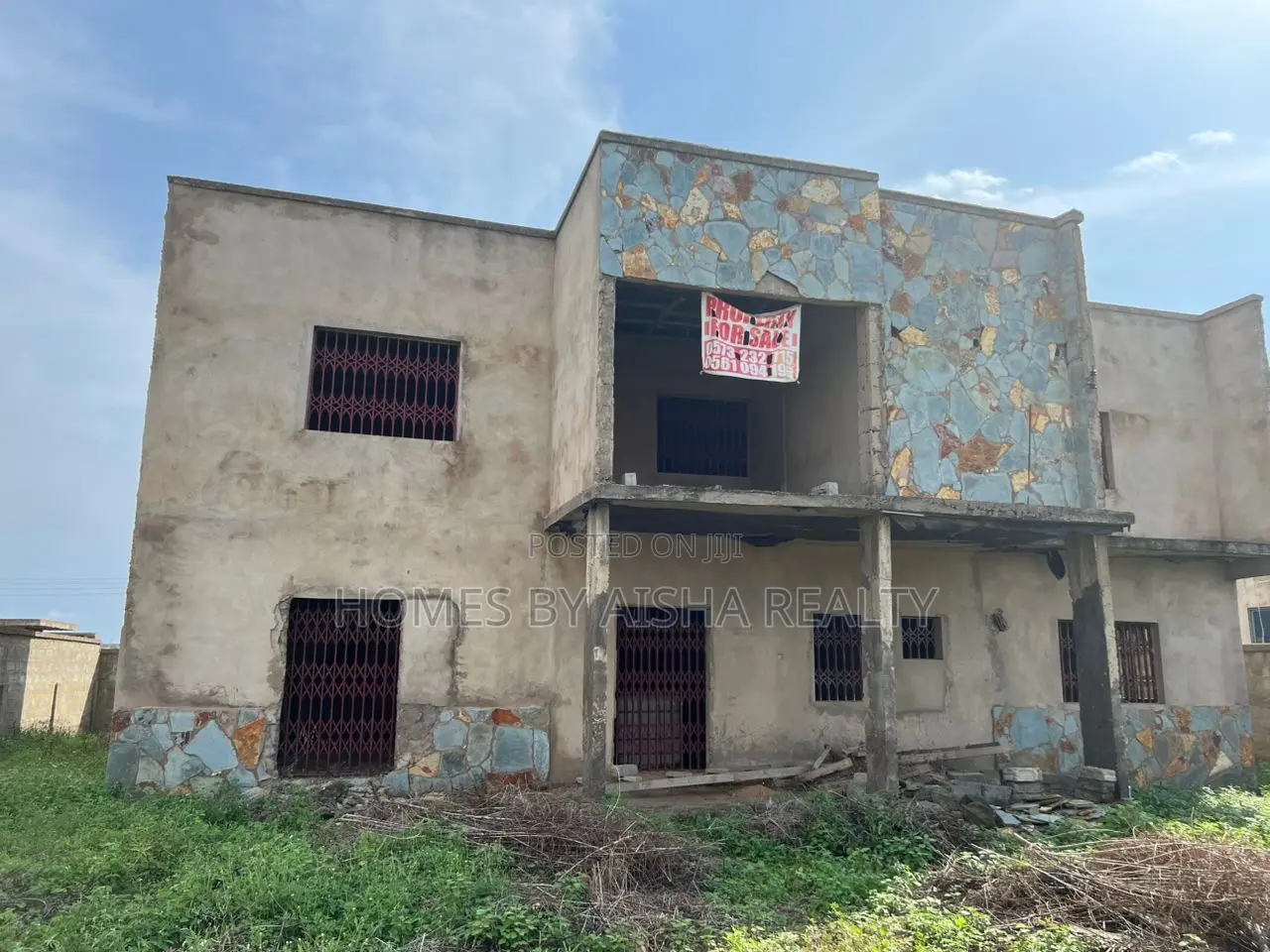 9bdrm House in Prampram for sale in Prampram