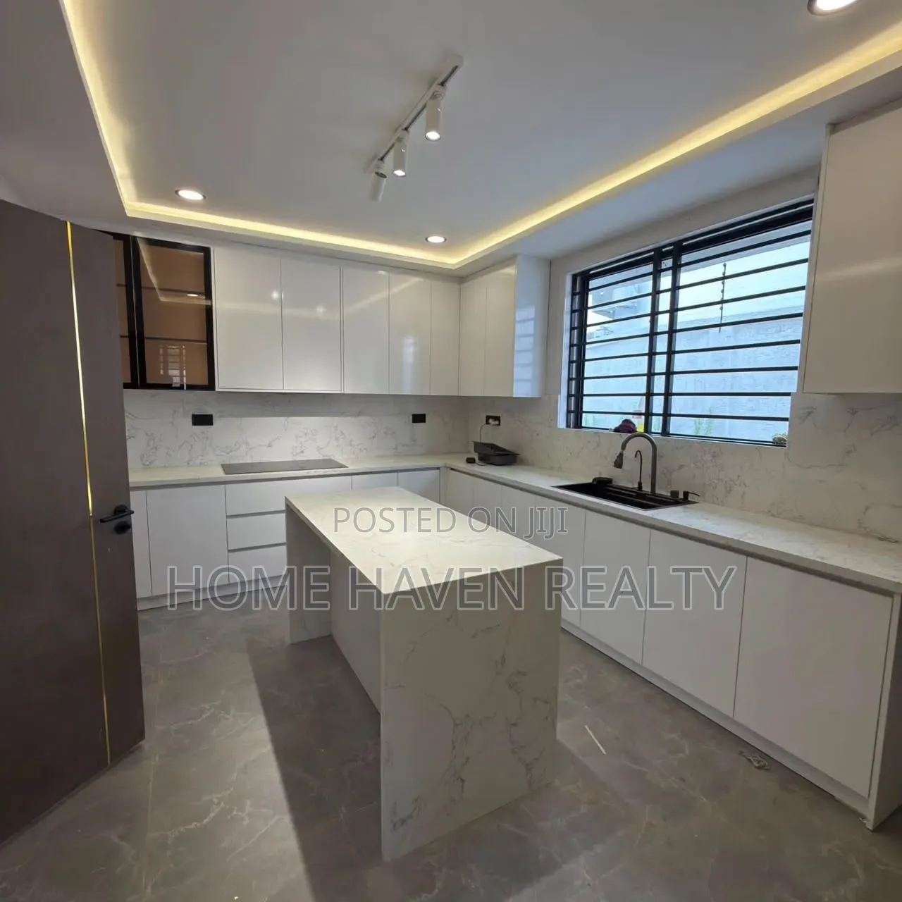 4bdrm House in East Legon Hills, Police Station for sale in Police Station
