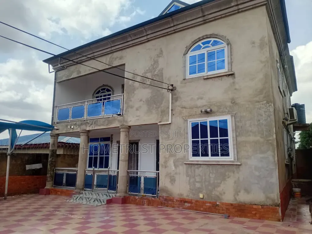 5bdrm Duplex in Amasaman Achiaman for sale in Amasaman