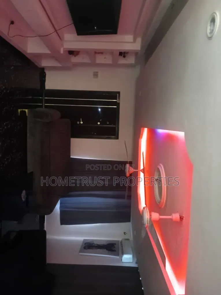 5bdrm Duplex in Amasaman Achiaman for sale in Amasaman