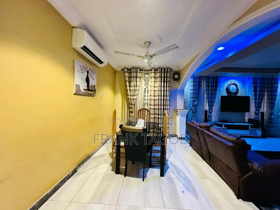5bdrm House in Danfa for sale in Danfa