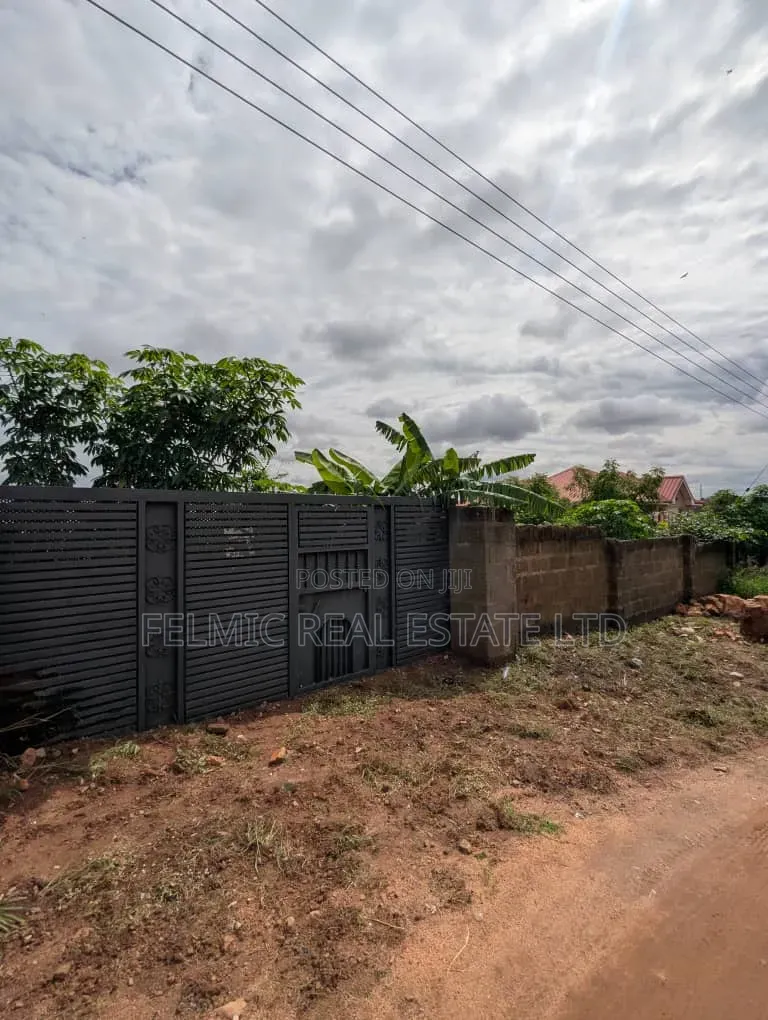 1 Plot of Land at Ayawaso for Sale in Pokuase
