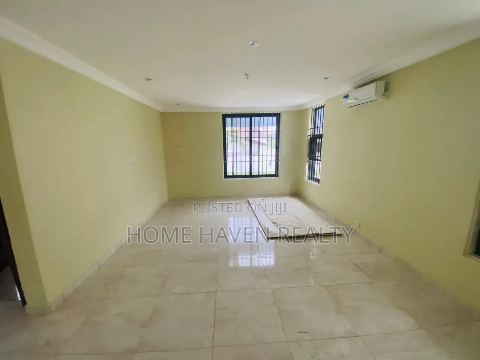 8bdrm House in Abelemkpe, Lincoln School Area for rent in Lincoln School Area