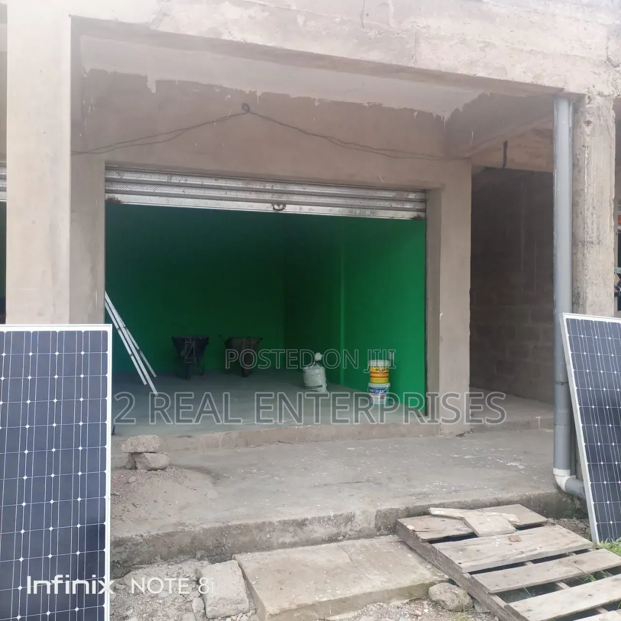 Shop / Warehouse for Rent in Okaishie