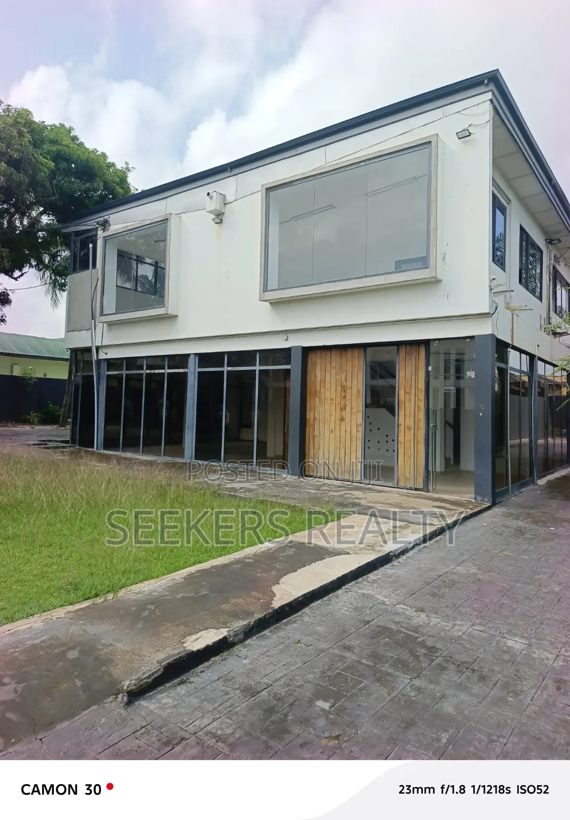Prime Office Space for Rent in Osu in Oxford Street