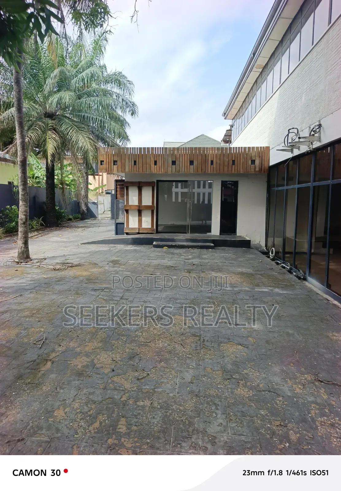 Prime Office Space for Rent in Osu in Oxford Street