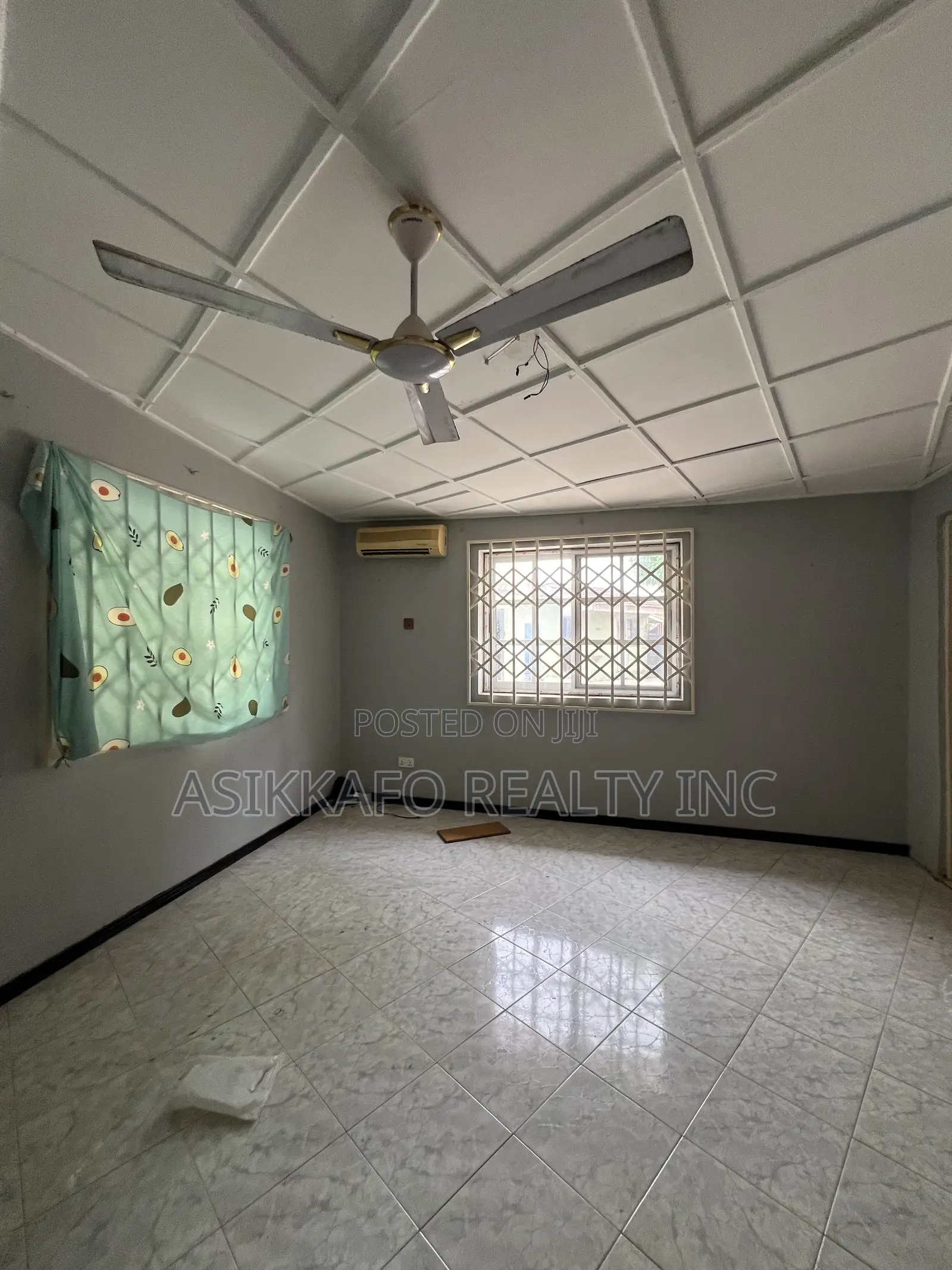 3bdrm House in Baatsona, Spintex for rent in Spintex