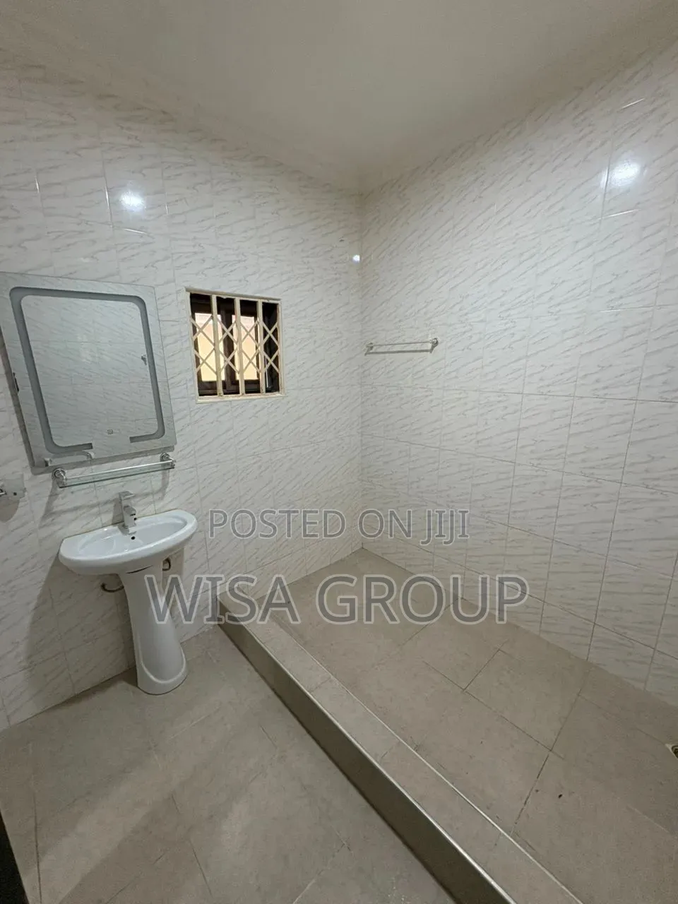 3bdrm Duplex in Wisa Group, Accra Metropolitan for rent in Accra Metropolitan