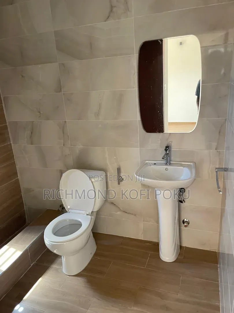 2bdrm Apartment in Kofi'S Realty, Baatsona Total for rent in Baatsona Total