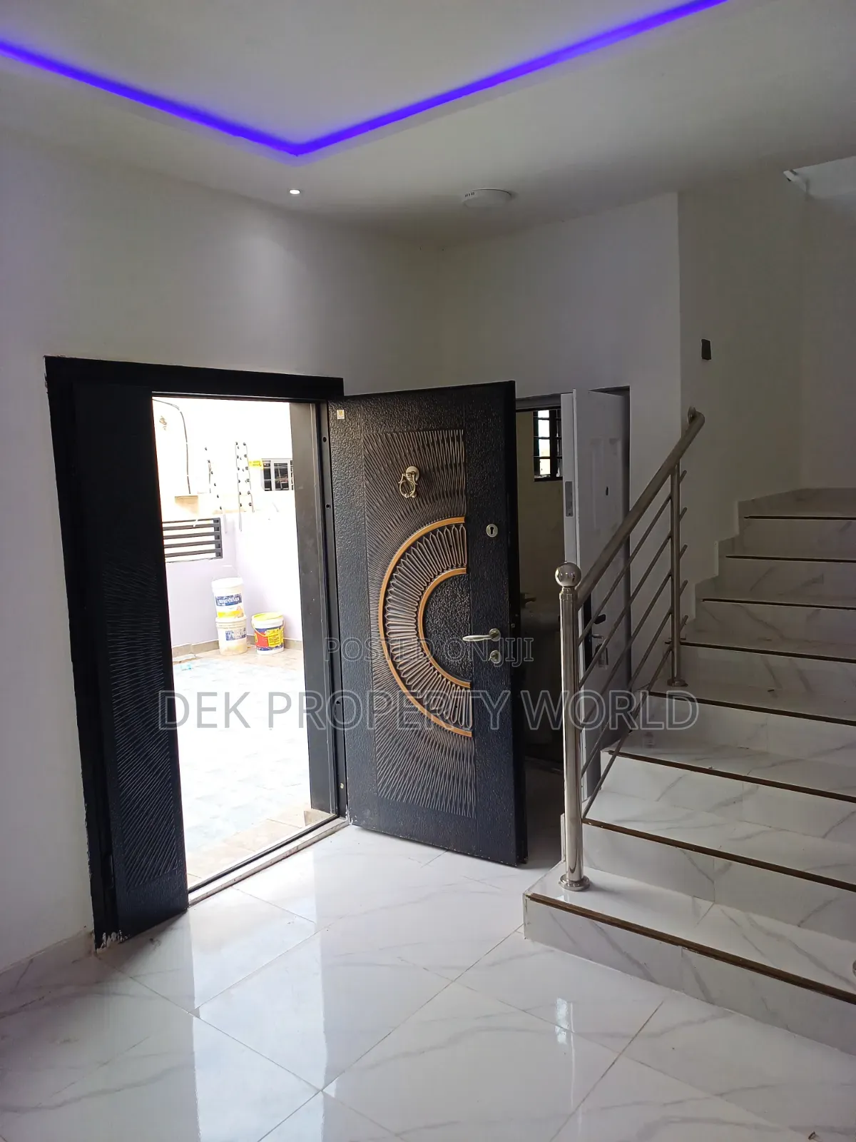 3bdrm Townhouse / Terrace in Pokuase for rent in Pokuase