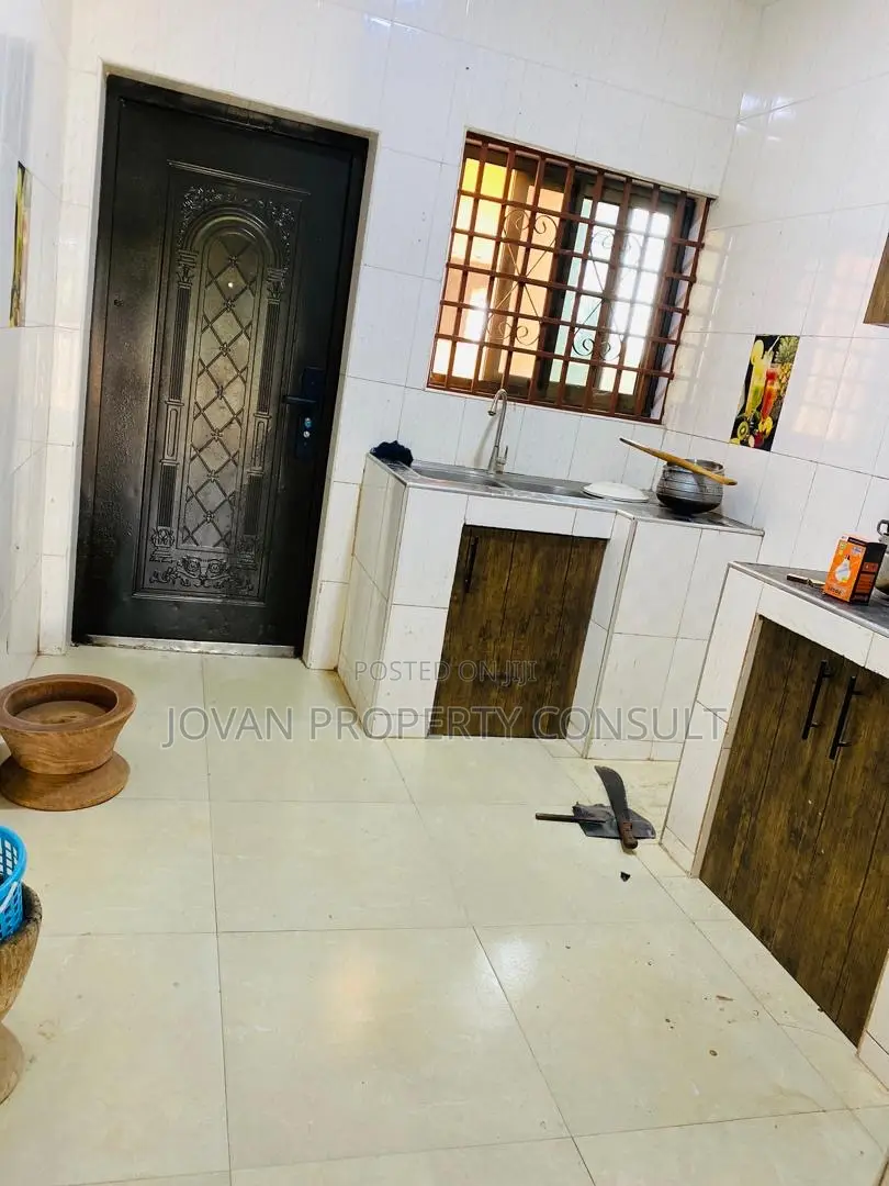 2bdrm Apartment in Sapeiman, Amasaman for rent in Amasaman