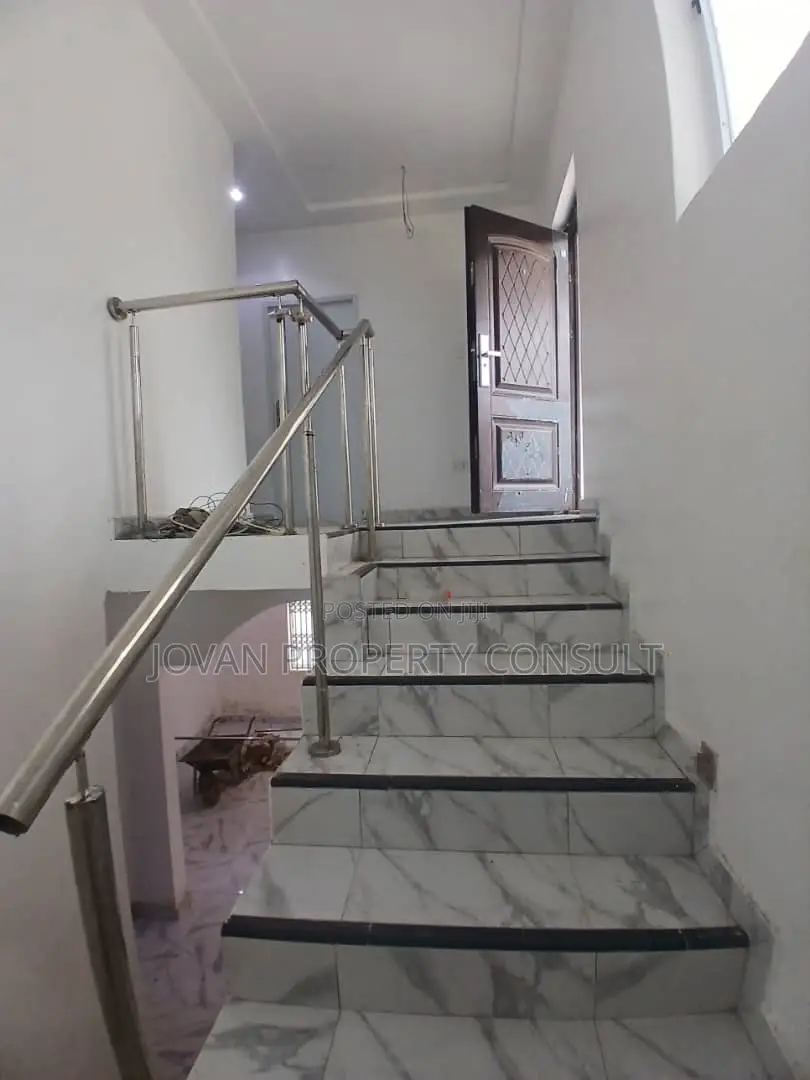 3bdrm House in Sapeiman, Amasaman for sale in Amasaman