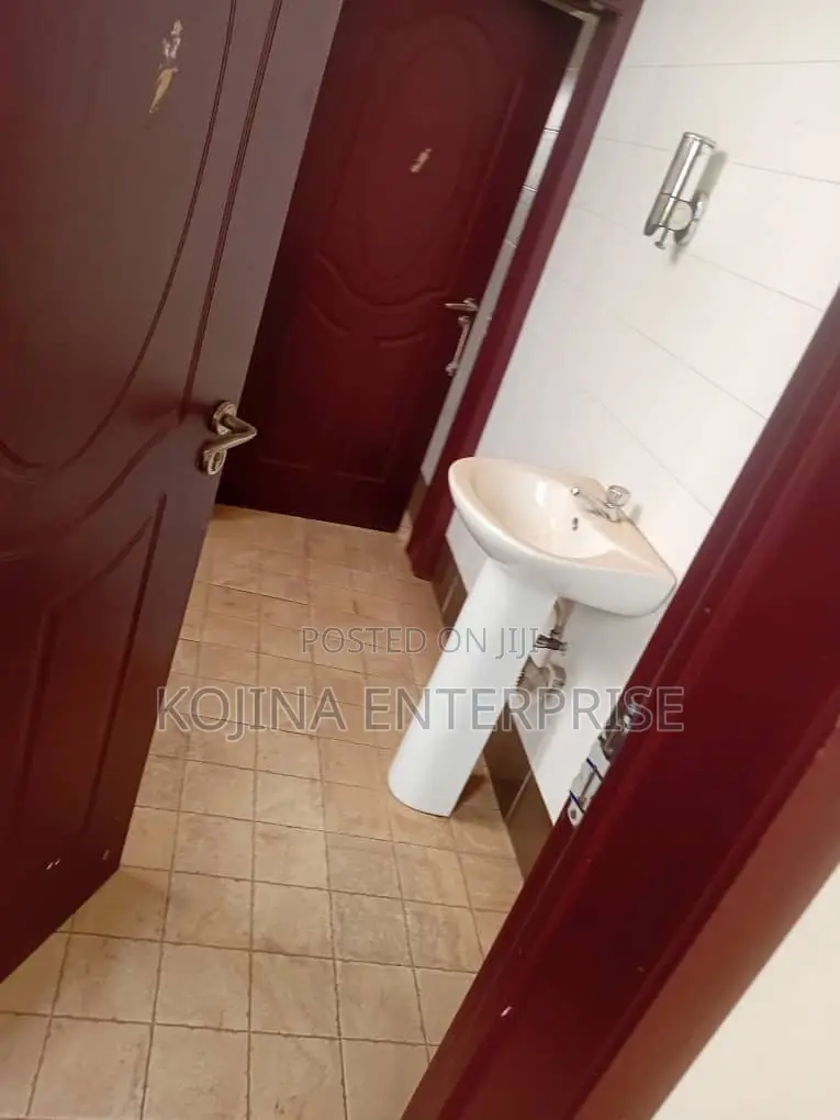Premium 120m2 Office Space for Rent in Asokwa in Kumasi Metropolitan