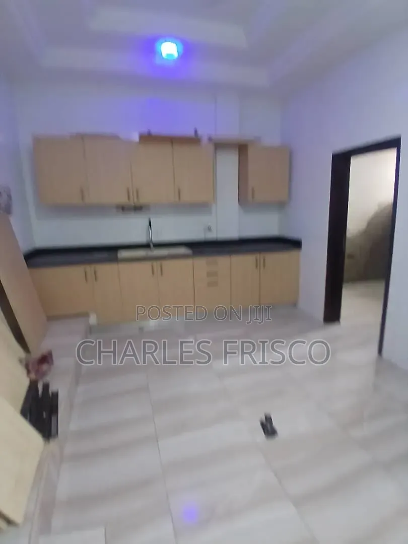 2bdrm Apartment in East Legon Mempeasem, American House for rent in American House