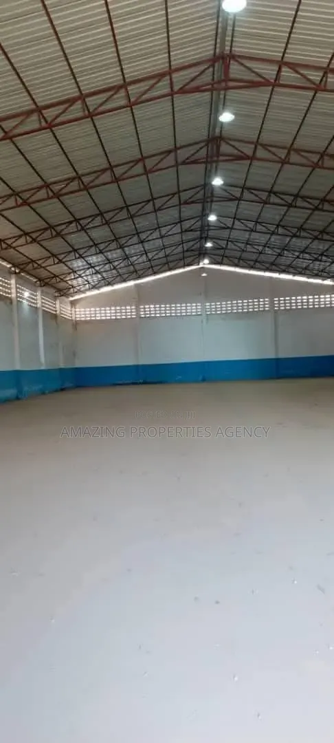 1000 SQM Warehouse Available for Rent at Spintex, in Manet Junction