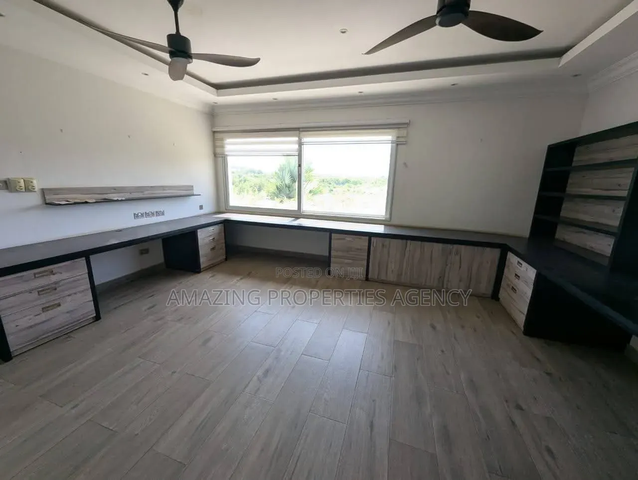 5bdrm House in Airport Hills for sale in Airport Residential Area
