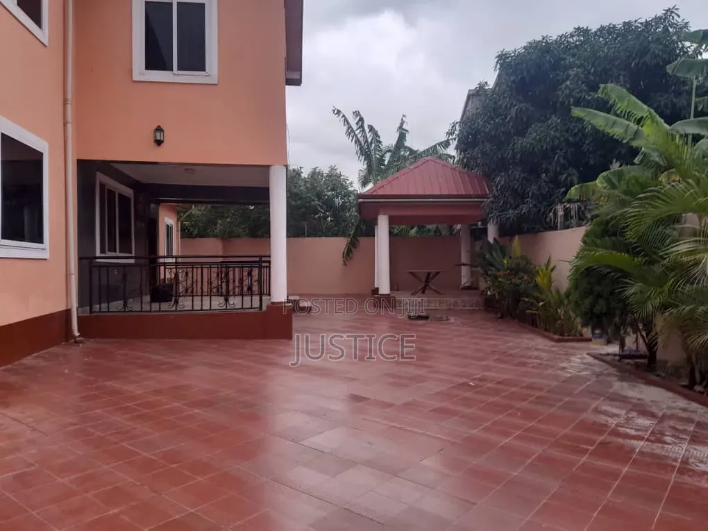 4bdrm House in Oyarifa, Ghana Flag for rent in Ghana Flag