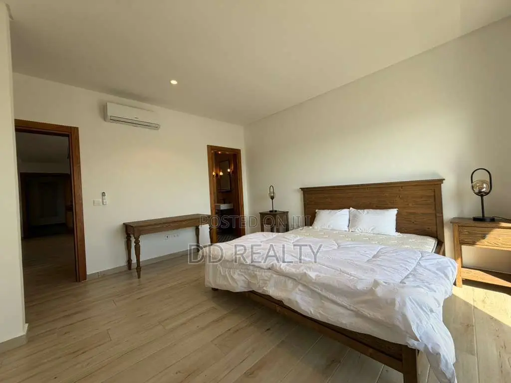 Furnished 3bdrm Apartment in Airport Residential Area for rent in Airport Residential Area