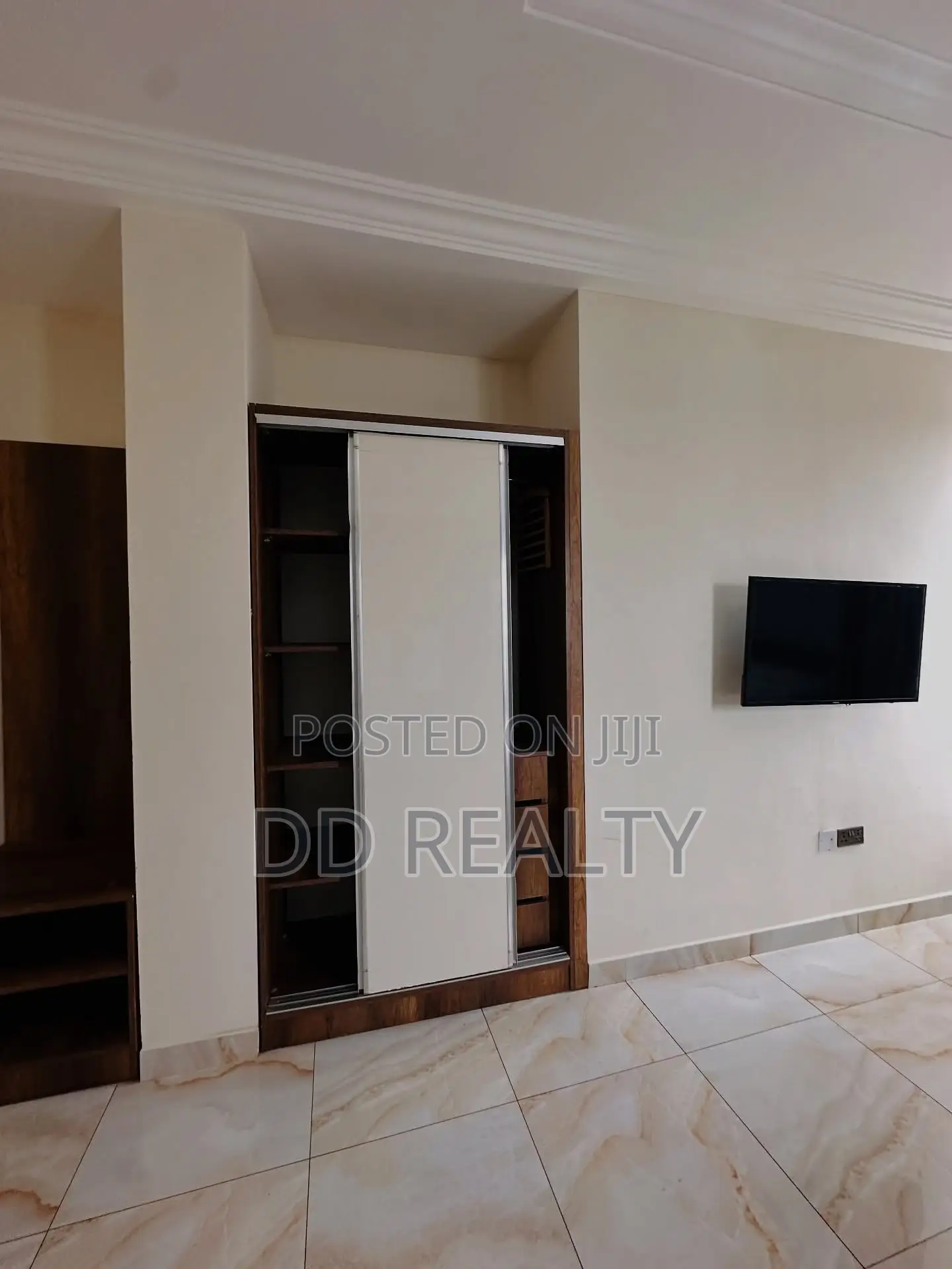 Fully Furnished 1bedroom Apartment for Rent in A&C Mall Area