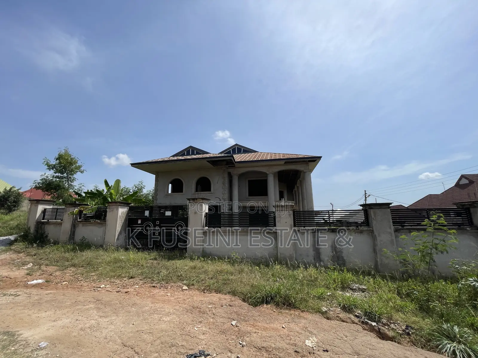 7bdrm House in K Fuseini Estate, Kumasi Metropolitan for sale in Kumasi Metropolitan