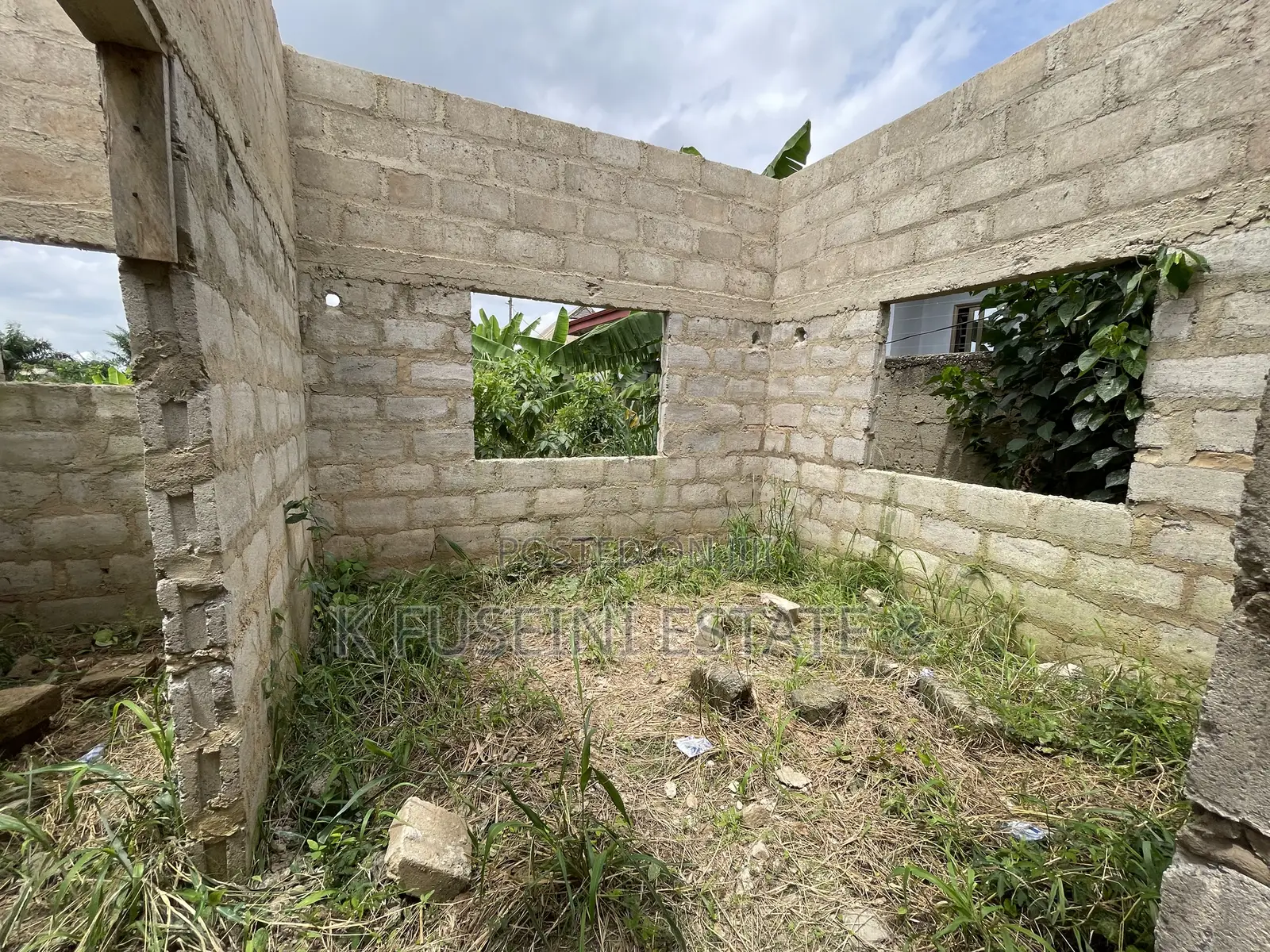 3 Bedrooms House For Sale At Kenyasi Adwumam in Kumasi Metropolitan