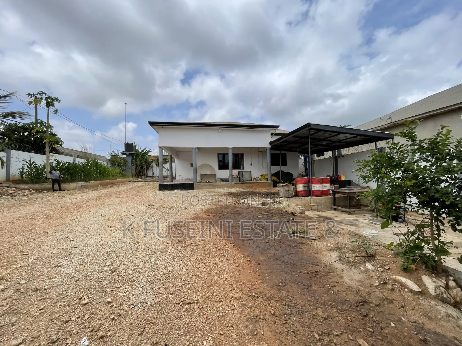 6bdrm House in K Fuseini Estate, Kumasi Metropolitan for sale in Kumasi Metropolitan