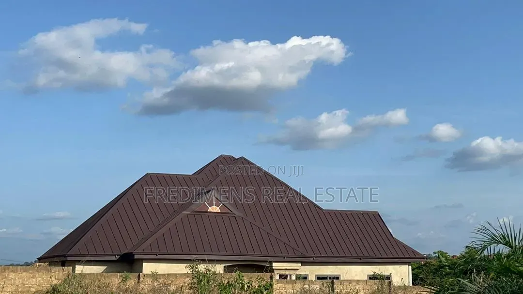 4bdrm House in Fredimens Real, Afigya-Kwabre for sale in Afigya-Kwabre