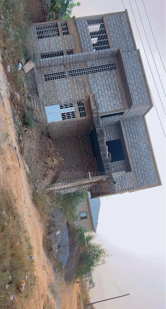 4bdrm Apartment in N/A, Amasaman for sale in Amasaman
